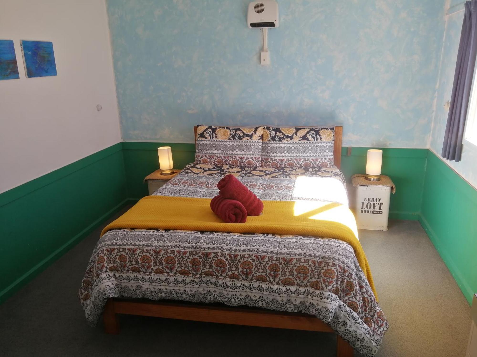 The Duke Hostel グレイマウス エクステリア 写真 A bedroom at the hostel